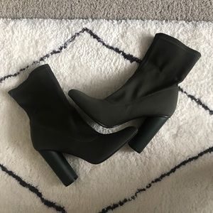 Cape Robbin Olive Booties